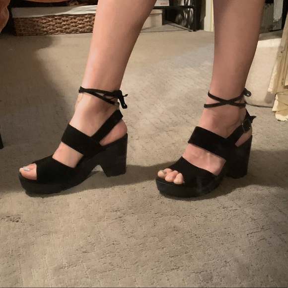 Black suede Free people Dover clogs, very good condition - Picture 1 of 6